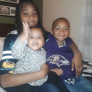 Meet your Posher, Dontae